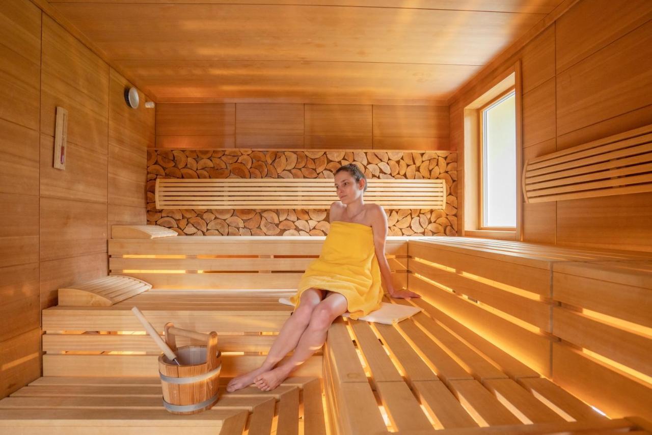 Moehringers Schwarzwald Hotel ボンドルフ・イム・シュヴァルツヴァルト エクステリア 写真