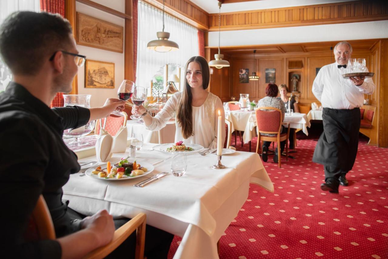 Moehringers Schwarzwald Hotel ボンドルフ・イム・シュヴァルツヴァルト エクステリア 写真