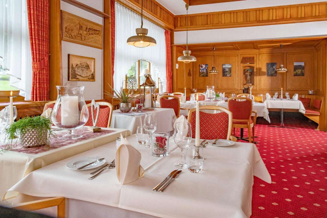 Moehringers Schwarzwald Hotel ボンドルフ・イム・シュヴァルツヴァルト エクステリア 写真