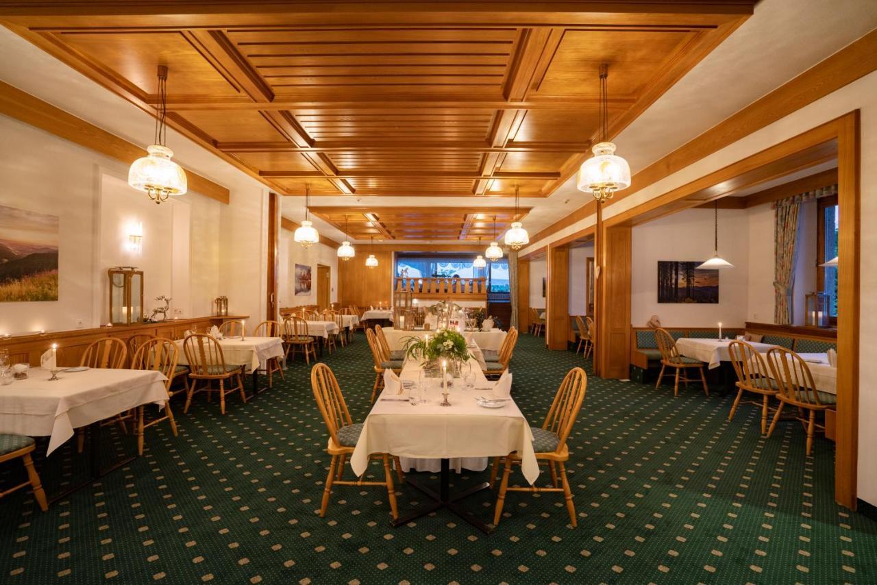 Moehringers Schwarzwald Hotel ボンドルフ・イム・シュヴァルツヴァルト エクステリア 写真