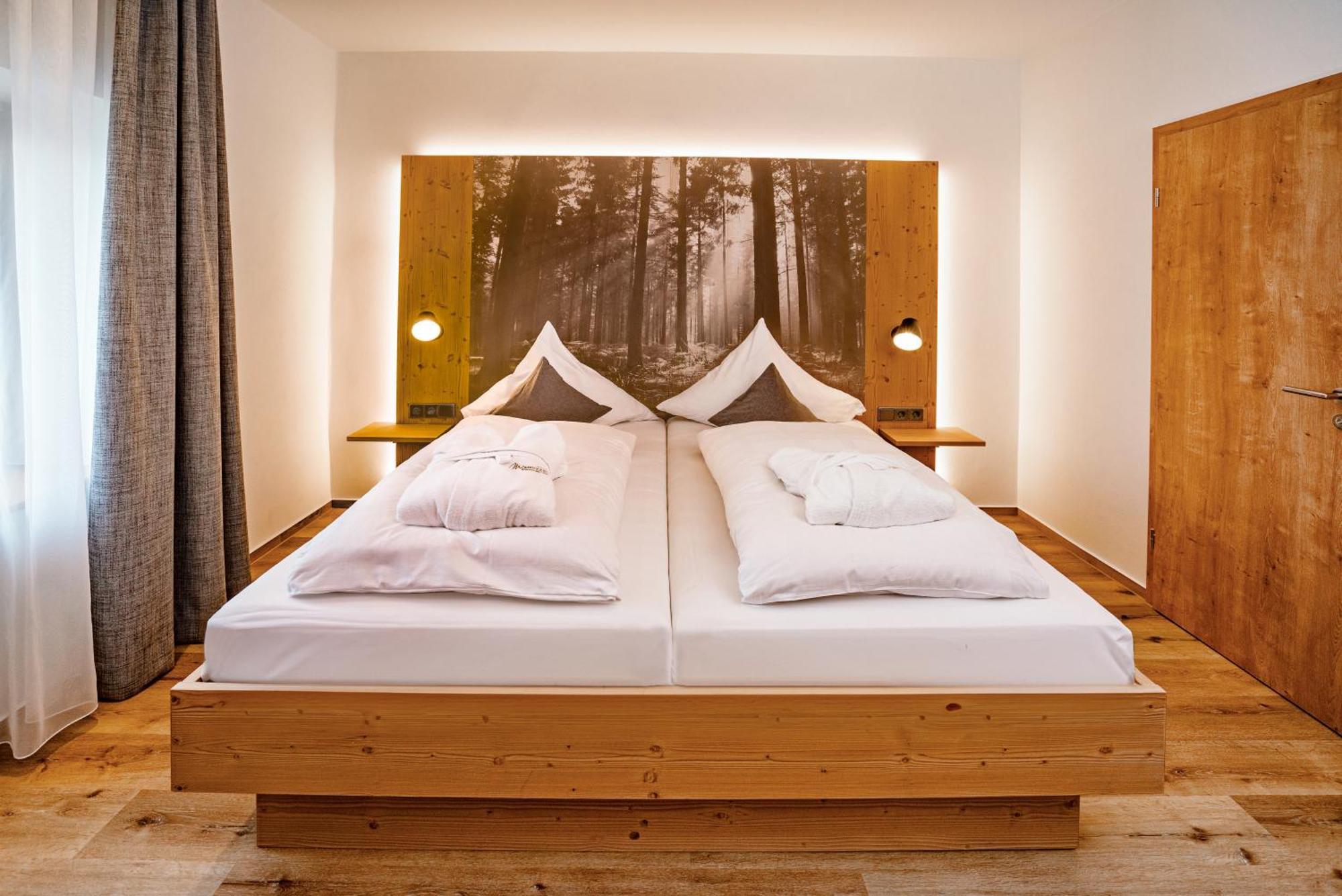 Moehringers Schwarzwald Hotel ボンドルフ・イム・シュヴァルツヴァルト エクステリア 写真