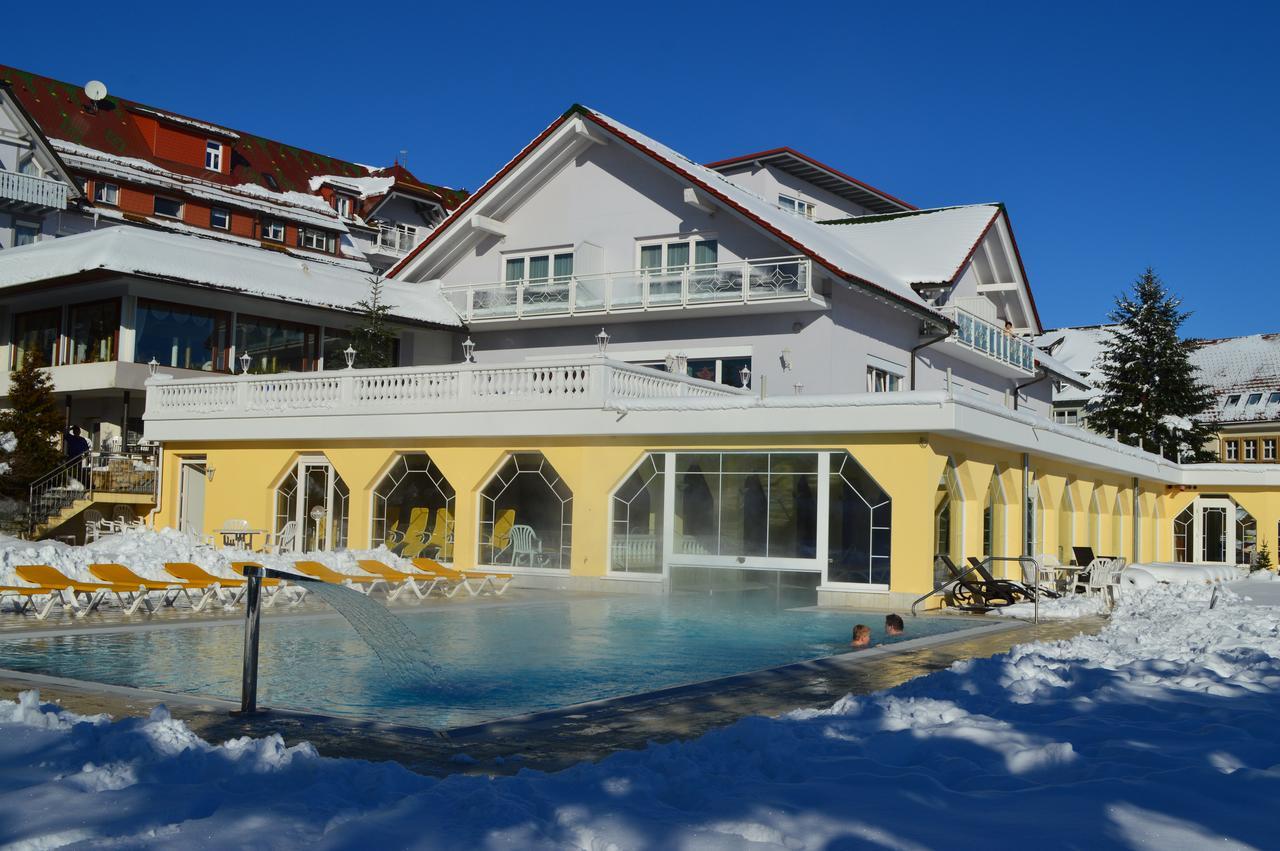 Moehringers Schwarzwald Hotel ボンドルフ・イム・シュヴァルツヴァルト エクステリア 写真